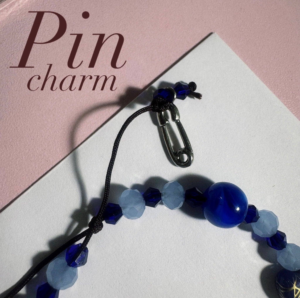 Kitty Pins Bracelet